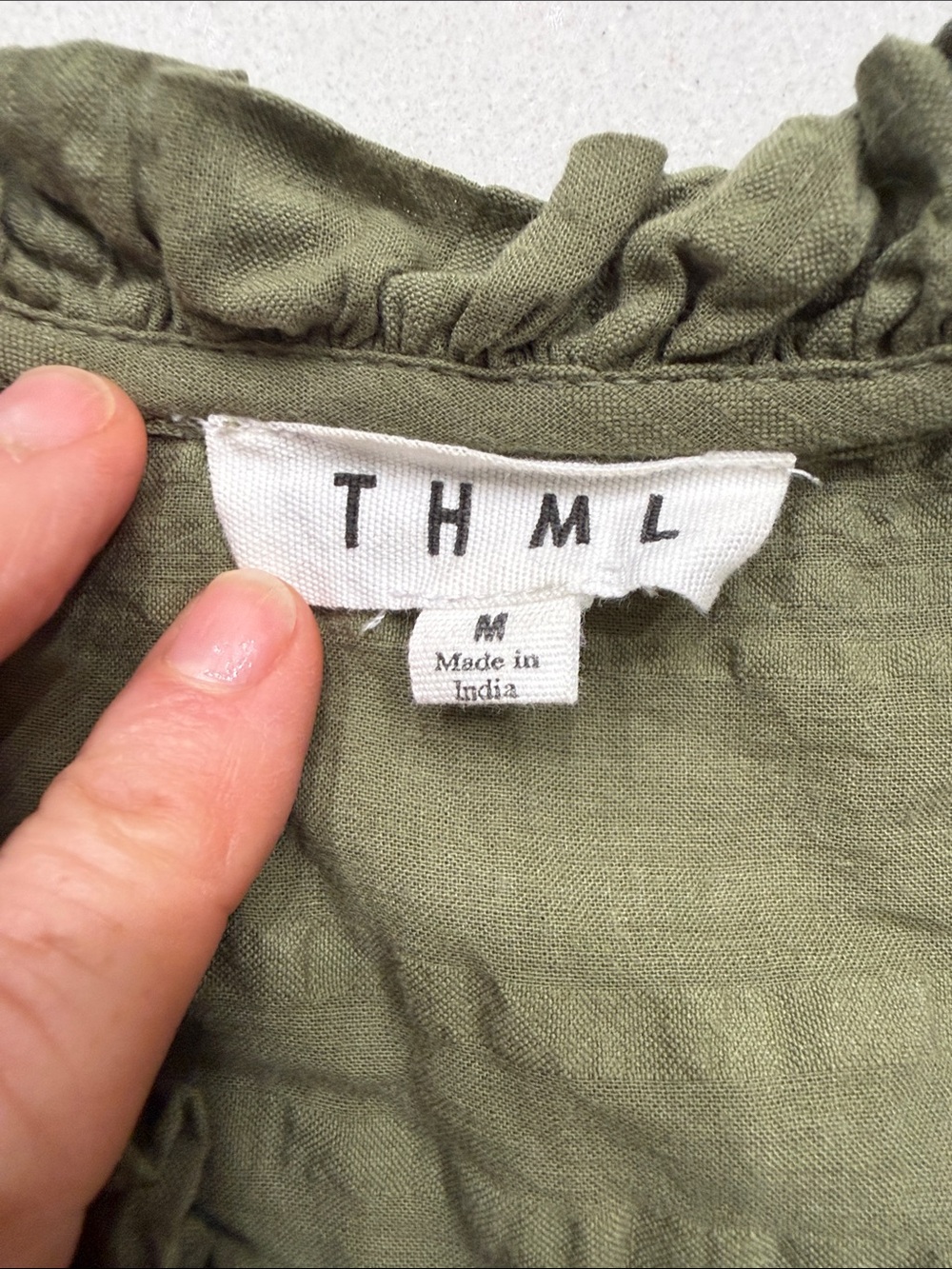 THML olive  Green Embroidered Cap-Sleeve Button-Front Women’s Top - Picture 3 of 7